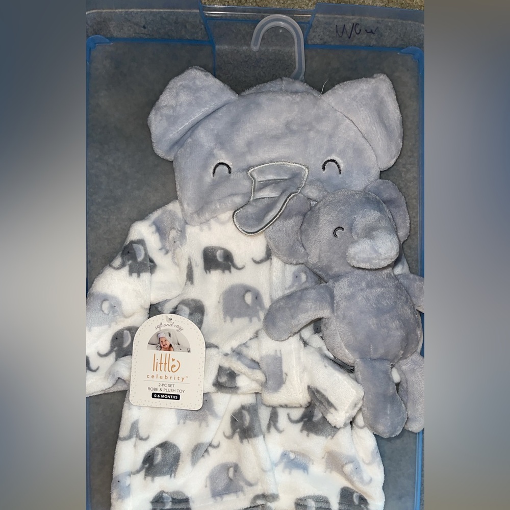 Gray Elephant Bathrobe Set